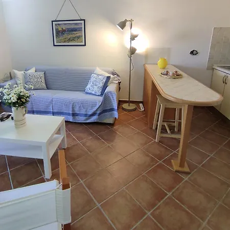 Al Borgo Apartment *